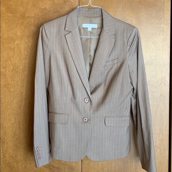 New York & Company Jackets & Blazers - GUC women’s tan pinstripe suit blazer - size 12 T